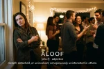 Aloof Meaning